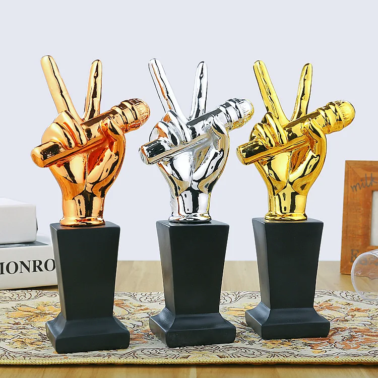 

New Style Resin Trophy Customizable Music Notes Music Trophy Top Grade Golden Microphone Trophy Singing Game Good Voice Trophy