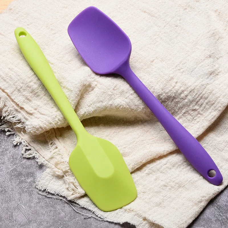 Kitchen Silicone Cream Butter Cake Spatula Mixing Batter Pastry Scraper Brush Butter Mixer Cake Brushes Baking Tool Kitchenware