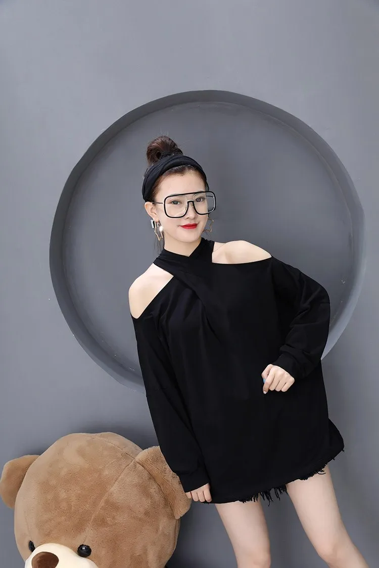 WHITNEY WANG Футболка женская Осенняя модная Уличная Сексуальная с открытыми плечами Холтер футболка женская футболка femme Топы - Цвет: Черный