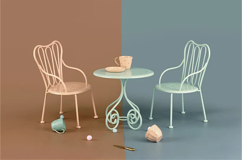 Aizulhomey LOL Blyth Doll Accessories 1/6 Iron Coffee Table Kitchen Chair Dollhouse Furniture Toys Bjd Play House Gifts for Kids Aizulhomey LOL Blyth Doll Accessories 1/6 Iron Coffee Table Kitchen Chair Dollhouse Furniture Toys Bjd Play House Gifts for Kids