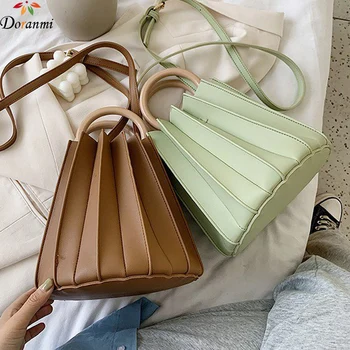 

DORANMI Wrinkled Bucket Handbag Women's Bags 2020 Luxury Brand Designed Barrel-shape Top-handle Bags Female Handbags Bolso BB622