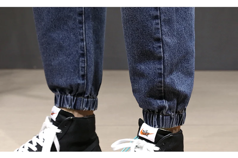 Japanese Fashion Men Jeans Loose Fit Printed Designer Harem Jeans Slack Bottom Cargo Pants Streetwear Hip Hop Jeans Men Joggers