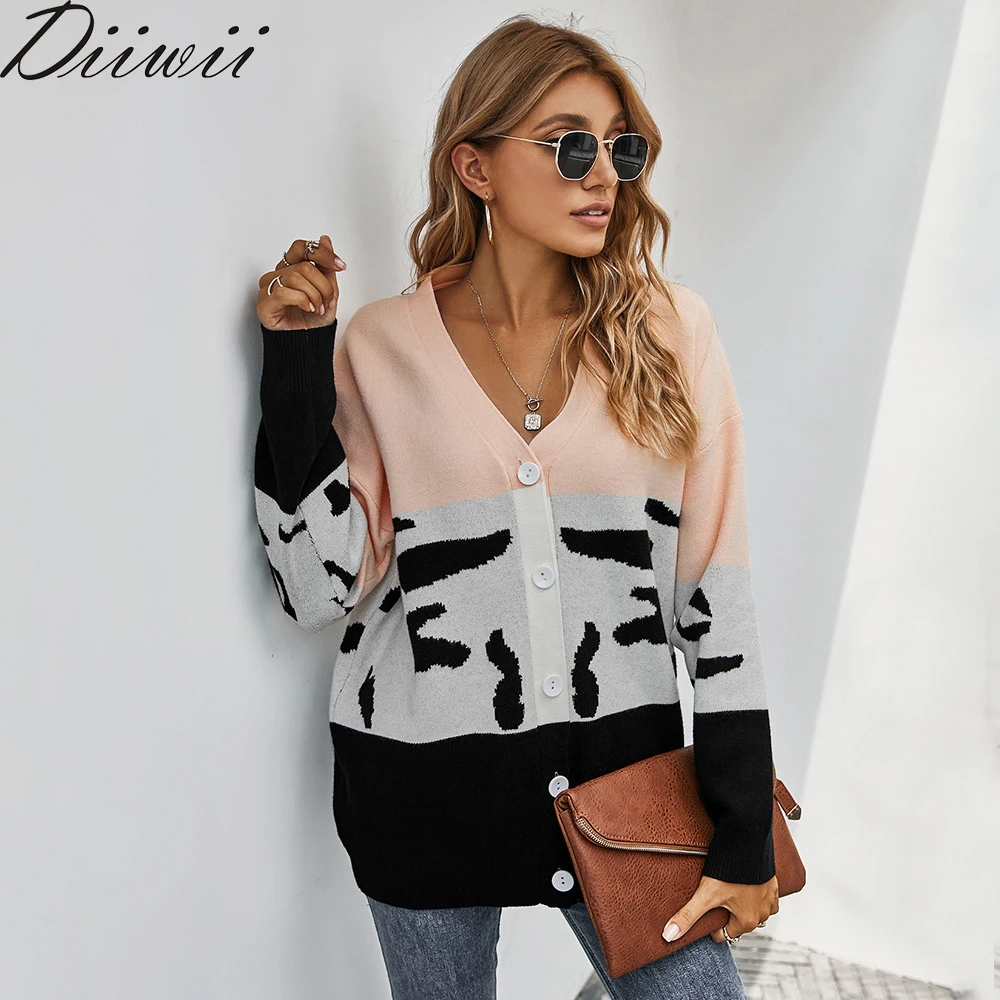 

Diiwii fashion Winter New Contrasting Color Cardigan Sweater Coat Vintage Women Turn-down Collar Knitted Sweater Knitwear