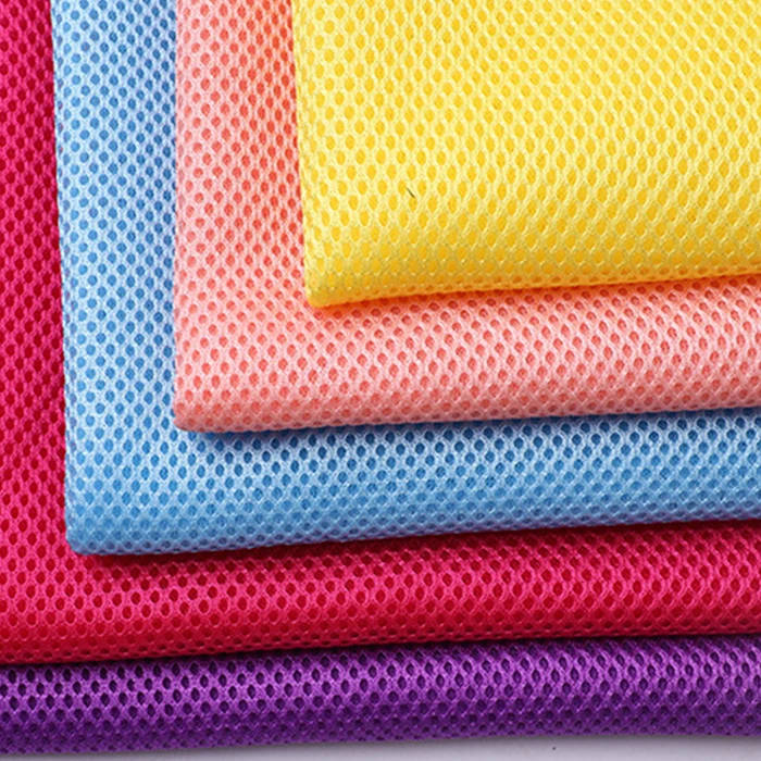 Breathable Macro spacer fabrics