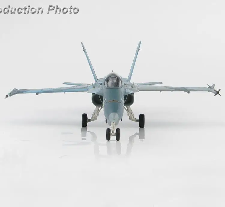 Хобби мастер Макдоннелл Дуглас F/A-18A 1/72 литье под давлением модель самолета