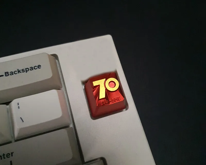 Китай 70-летие металлические клавиши на клавиатуру cherry mx key cap - Цвет: Gold text