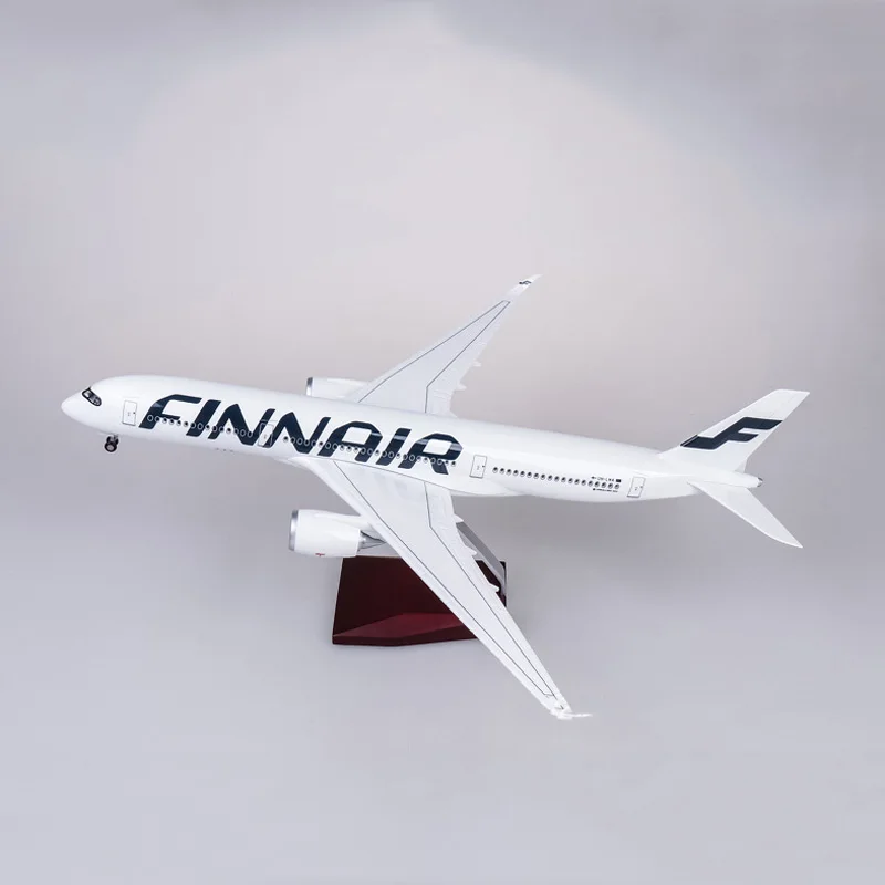 47 см 1/142 масштаб литой самолет Airbus A350 FINNAIR модель самолета с базовыми колесами Смола самолет для коллекционирования