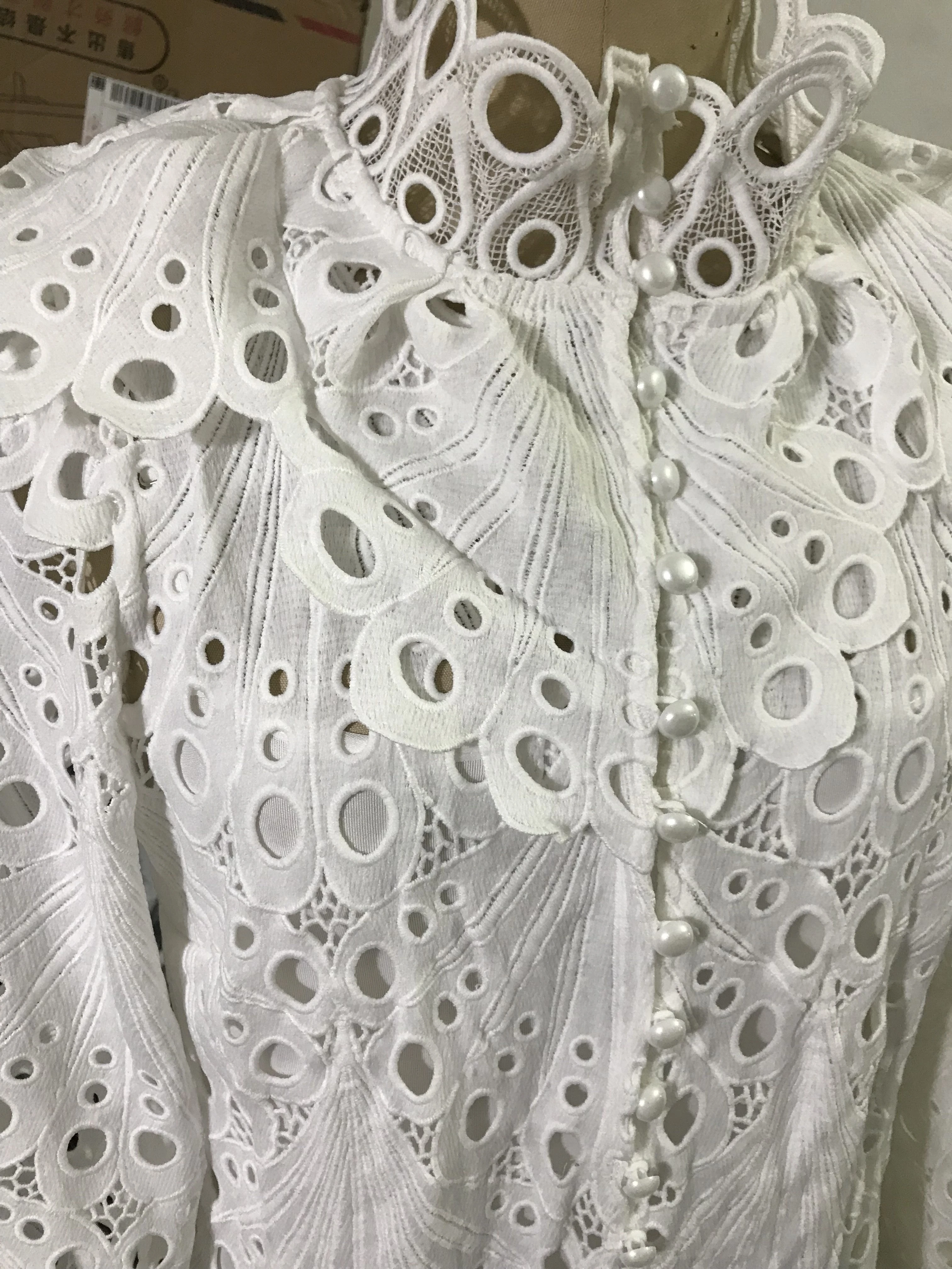 Catwalk Fashion Luxury Hook flower Hollow Embroidery White Patchwork Dress For Women Stand collar Lantern Sleeve Long Dress