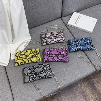 

2019 New Three-dimensional Snake Pattern Pockets Ladies Personality Fashion Wild Small Serpentine Chain Shoulder Bag