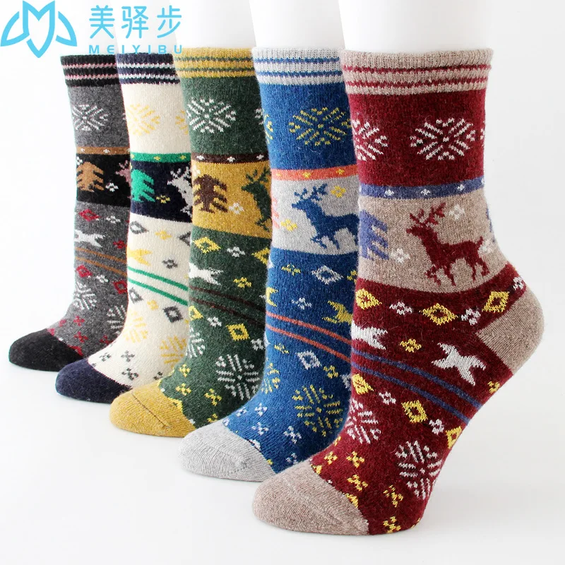 

12 Pairs Per Set Winter Thickened Female Wool Socks Cartoon Elk Socks Hot Sale Warm Women Socks Snow Socks Wholesale