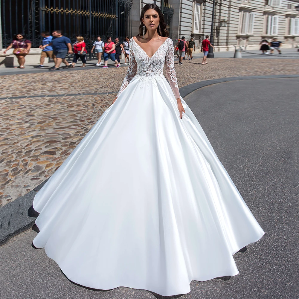 

Charming Long Sleeves Satin Wedding Dresses V Neck Appliques Open Back Robe De Mariage Ball Gown Bridal Dress