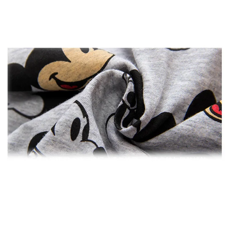 Летние детские футболки на мальчиков Комплекты с изображением Микки Мауса для девочек, футболка и джинсовые брюки комплект одежды для детей с Микки Маусом комплекты для малышей Детская одежда