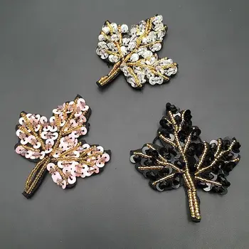 

10PCS Rhinestones Sequined Maple Leaves Embroidered Patch Sew On Sewing Crystal Applique For Jeans Clothing Decorations Stickers