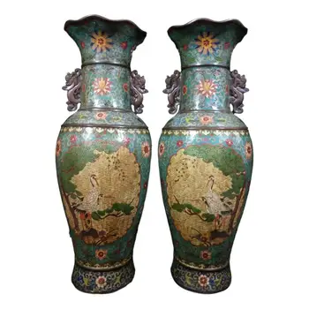 

LaoJunLu Old Collection Of Qing Dynasty Qianlong Style Copper Filigree Enamel Color [Songhe Yannian] Pair Of Vases Imitation