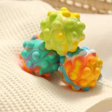 Boule anti Stress arc en ciel pour enfant, jouet anti Stress en forme de Cube, à bulles, décompression sensorielle, balle élastique 3D, anti Stress