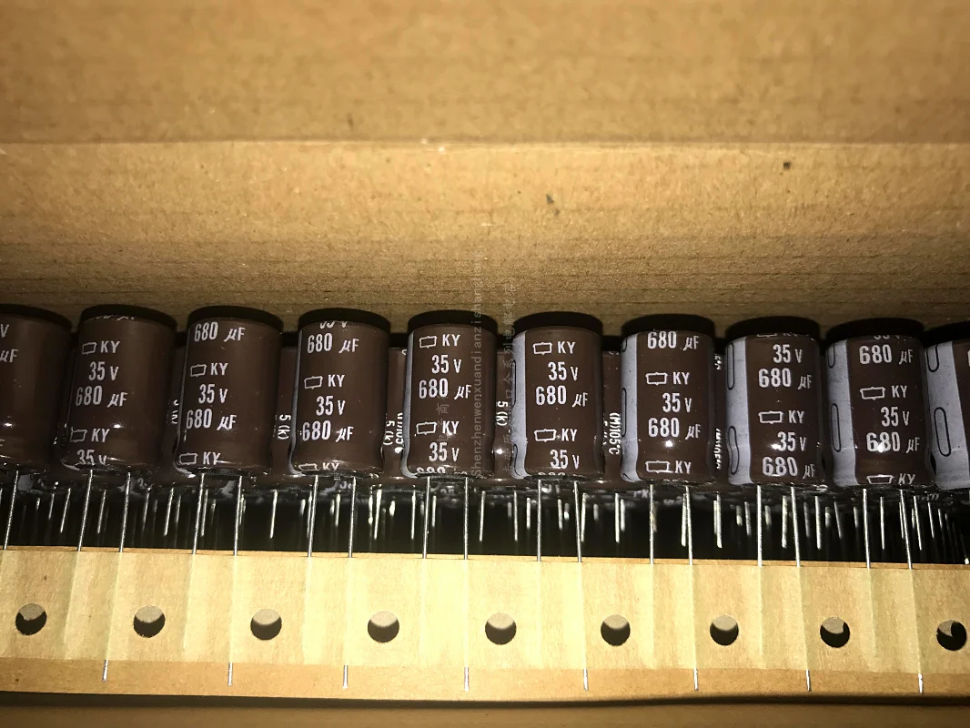 10pcs 680uF 35V NIPPON NCC KY Series 12.5x20mm Low impedance Long Life 35V680uF Aluminum Electrolytic Capacitor electrolytic capacitor aluminum capacitor aluminum electrolytic capacitor