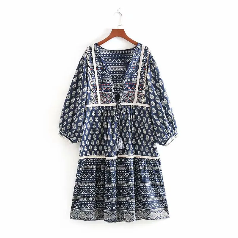 

Cc-9089 Embroidered Printed Kimono-Style Coat