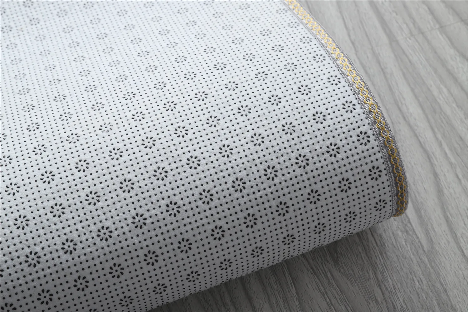 Luminous Area Rug Soft Decorative Play Mat for Kids Room Non-Slip Living Room Carpets Home Decor Carpet with Anti-Slip Bottom