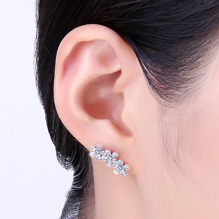 DE376699-XQ-RUS_06B