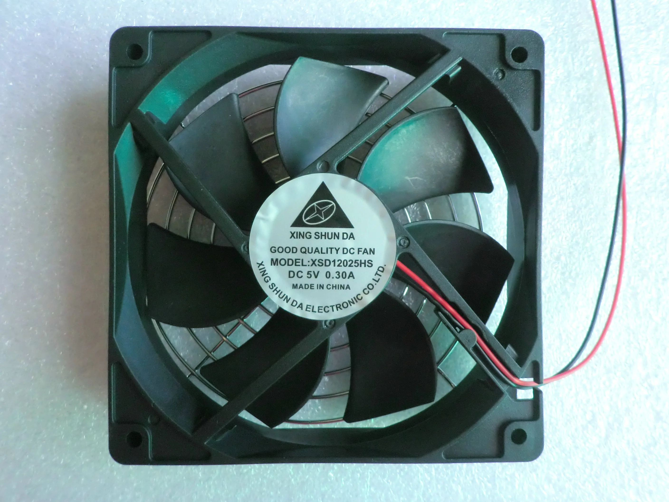 DC 5V холодный вентилятор для led led-дисплей, хорошая цена тепловыделение вентилятор для светодиодного знака led доска