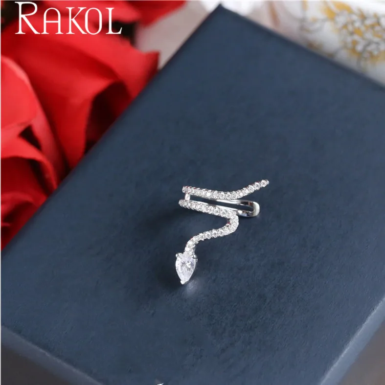 RAKOL Женская мода полный серпантин уха клип девушка личности Простые клипсы платье аксессуары RE50147 - Окраска металла: White color