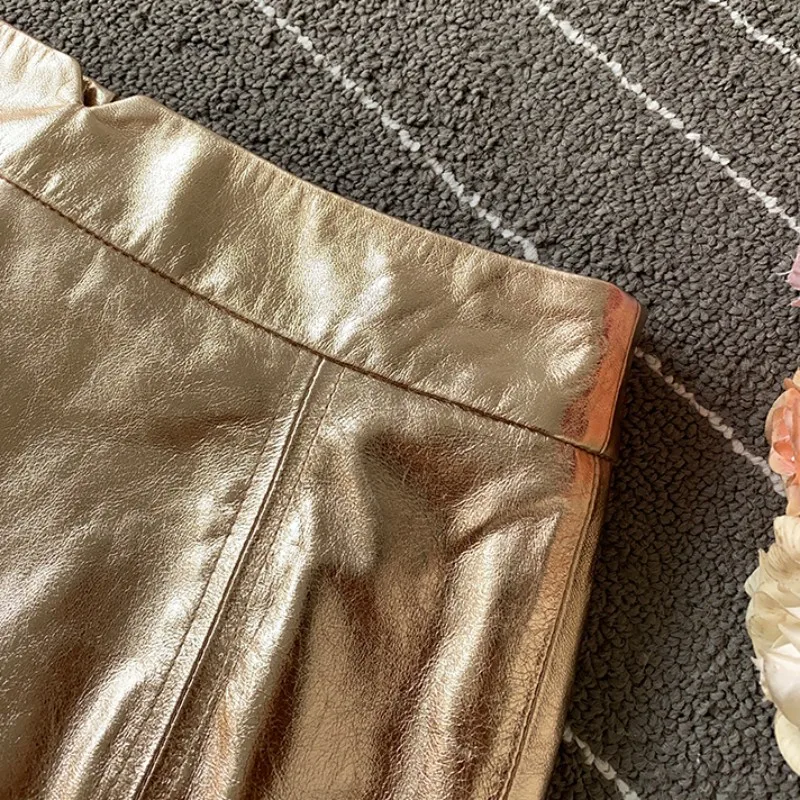 Рисунок 4 - Женская юбка с запахом из овчины