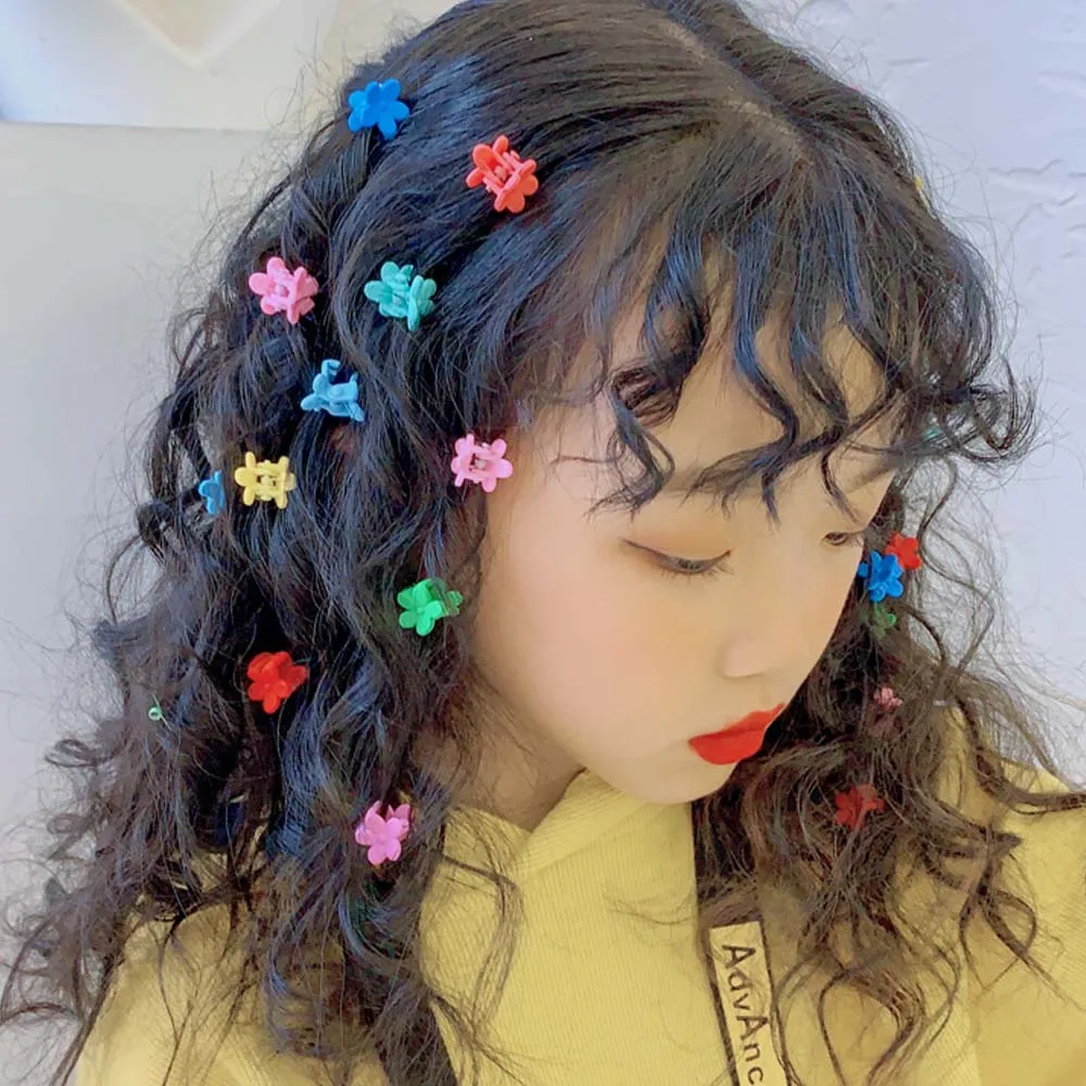 

10pcs Cute Candy Color Small Hair Claw Fashion Girls Scrub Flower Hair Jaw Clips Children Hairpin Hair Accessories