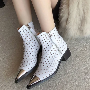 

Autumn New Genuine Leather Ankle Boots Women Pointed Toe Rivet Boots Motorcycle Studded Botines Women Luxury Chelsea Botas Mujer