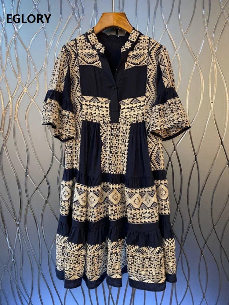 High Quality New 2020 Summer Style Dress Women V-Neck Geometric Patterns Embroidery Short Sleeve Casual Vintage Dark Blue | Женская
