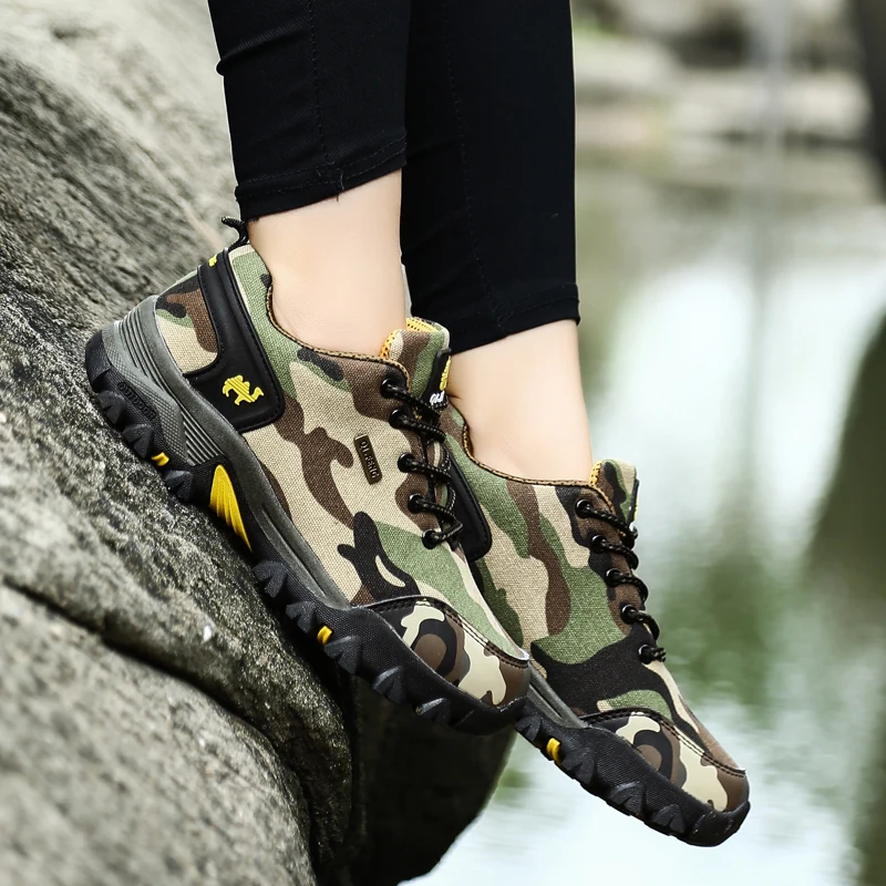 Men Hiking Shoes Durable Waterproof Anti-Slip Outdoor Women Climbing Trekking Shoes Military Tactical Boots