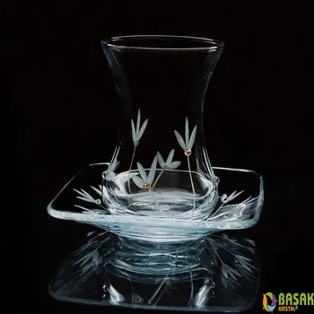 

Başak Slim Waisted Irises 12 Parça 6 Personality Tea Takımı