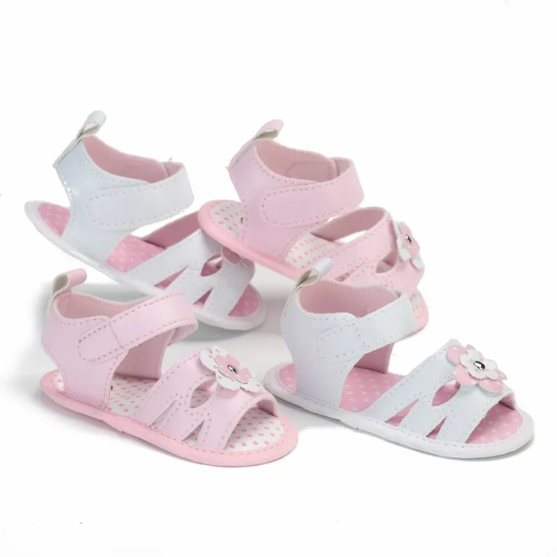 Новинка года; сандалии для новорожденных девочек из искусственной кожи; Bebe Girl prewalker; Летняя обувь с цветочным узором для малышей 3-12 месяцев