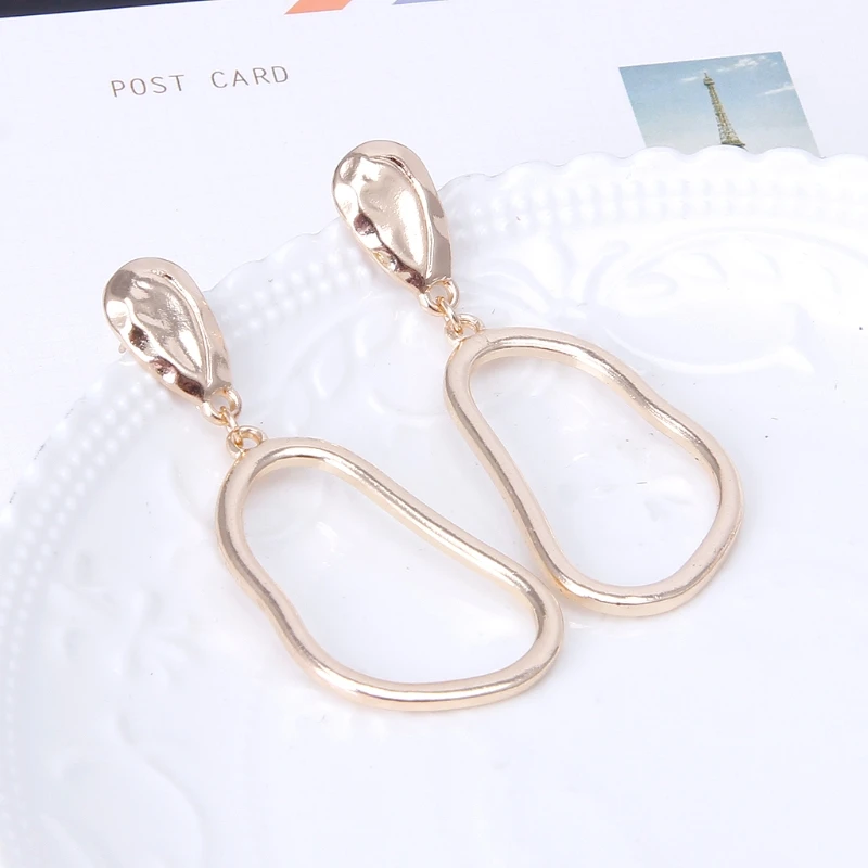 

Metal Round Hoop Pendant Drop Earring for Women Big Circle Geo Dangle Earring DXAA