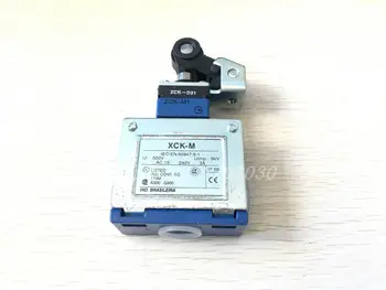 

XCK-M/D21 AC15 240V 3A Roller Lever Actuator Limit Switch