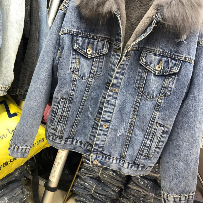 Fashion Tide New Autumn And Winter Fashion Wild Loose Plus Velvet Thick Short Paragraph Real Fur Collar Denim Jacket PA791