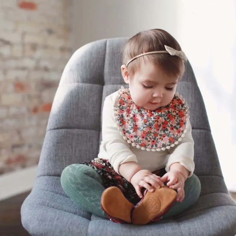 

1pc Fashion Infant Baby Girl Boy Bib Kid Dinner Feeding Tassel Double-deck Cotton Linen Burp Cloths Saliva Towel