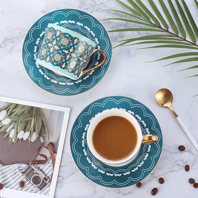 

Lekoch Coffee Cup Saucer Spoon Set 220ml Nordic Tea Cup Golden Porcelain Tea Advanced Ceramic Teacup Cafe Espresso Cup for Gift