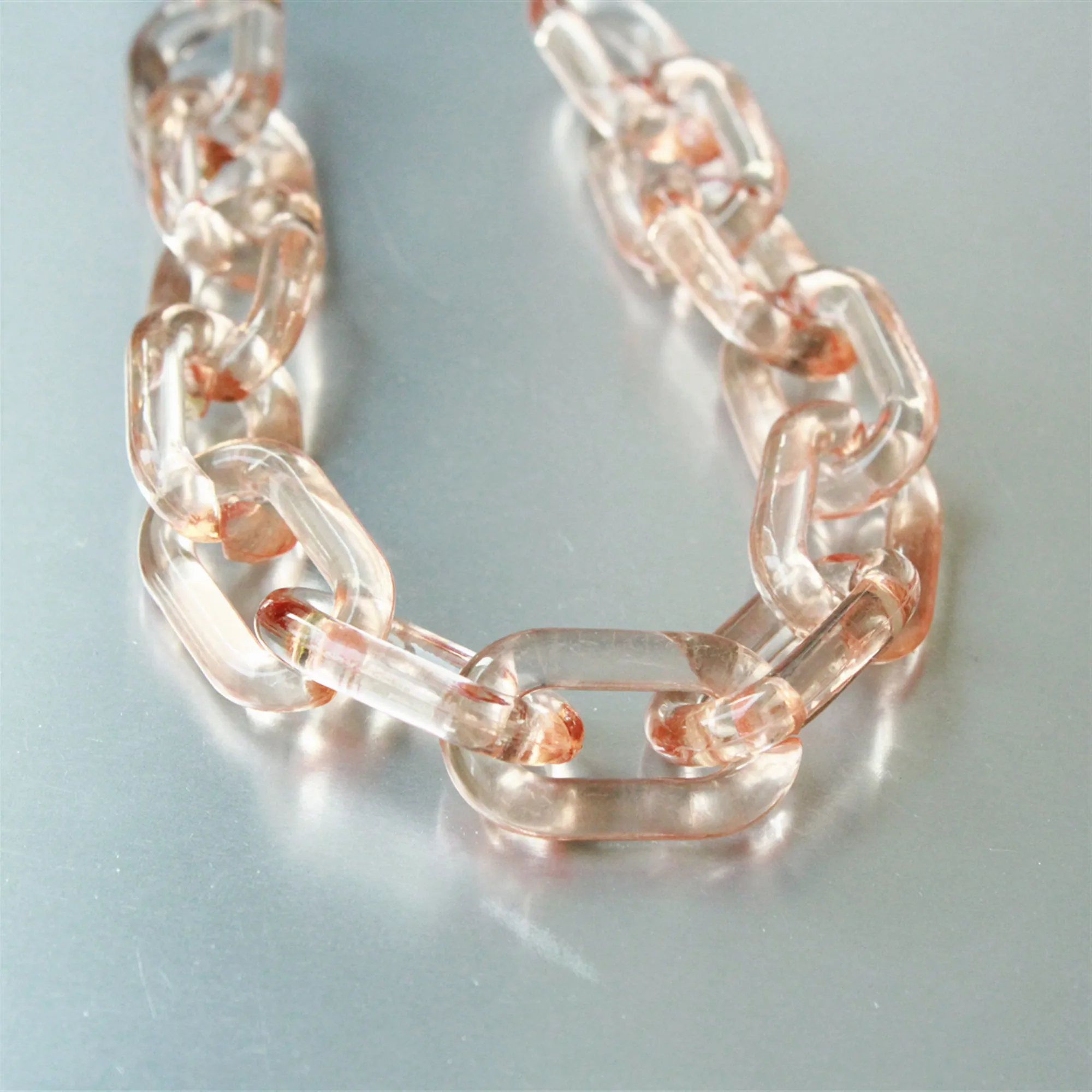 

50pcs Clear Light Peach Acrylic Chunky Chain Links, Transparent Open Plastic Necklace Chain Links,Size 28mmx18mm Freee Shipping