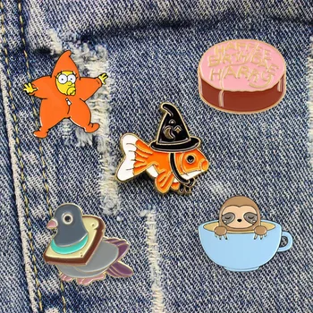 

Hat Hot Cute Bird Metal Brooch 1PC Shirt Bag Popular Animal Cloth Pin jewelry Gift