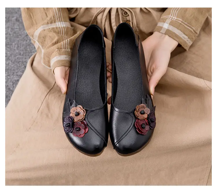 Size 41 Round Toe Women Genuine Leather Flats Autumn Slip On Floral Decor Leather Moccasins Shoes Woman Soft Casual Loafers Mom