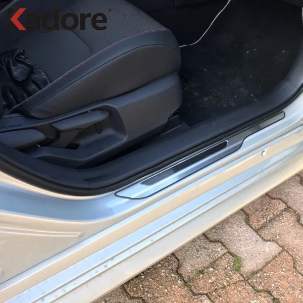 Для Toyota Corolla 2019 хэтчбек из нержавеющей стали новые накладки на пороги