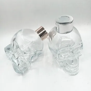 

NEWYEARNEW 1piece Skull Bottle seal Wine storage bubble wine perfume bottle Dispenser Wine glass Halloween Gifts juice container