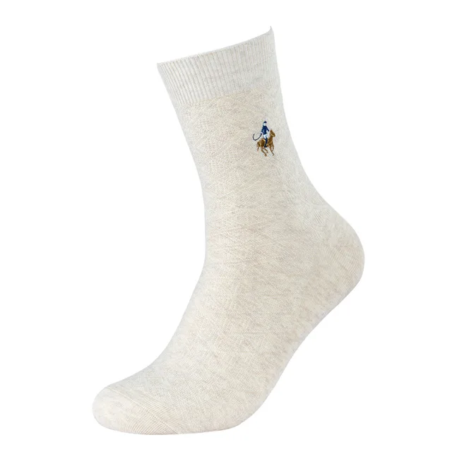 매일 편안하고 세련되게 발걸음을 내딛는 PIER POLO 양말