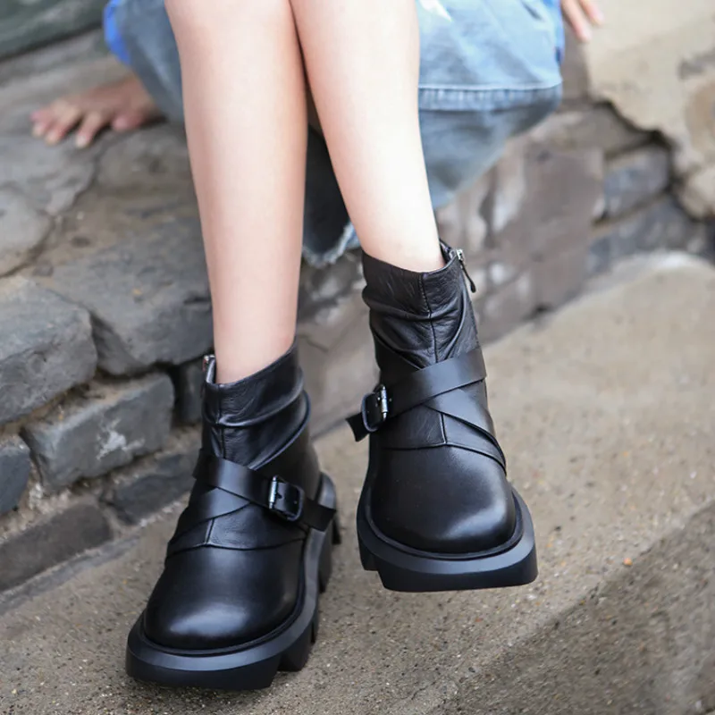 Женские кожаные ботинки Массивные кроссовки Ботильоны Женская брендовая обувь