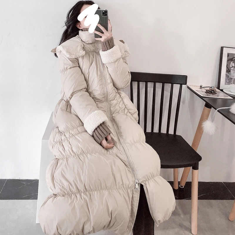 YNZZU, дизайн, зимняя куртка для женщин, мех ягненка, 90% белый утиный пух, пальто для женщин, длинное, утолщенное, теплое, стеганое, пуховики A1426