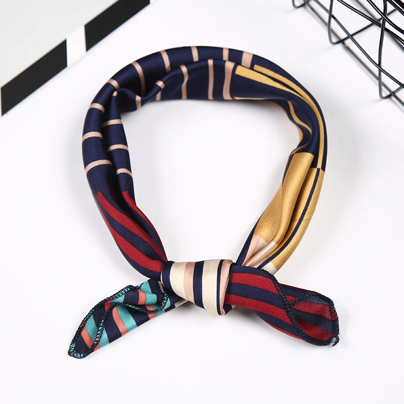 Корейский стиль шарфы для женщин волосы шеи шарфы офисные квадратные шелковые шарфы с принтом для женщин шикарный платок - Цвет: 13