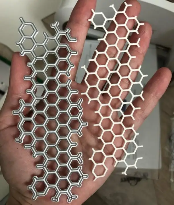 

Craft Metal Cutting Dies Honeycomb Background Frame decoration Scrapbooking Album Paper DIY Card Craft Embossing Die Cuts