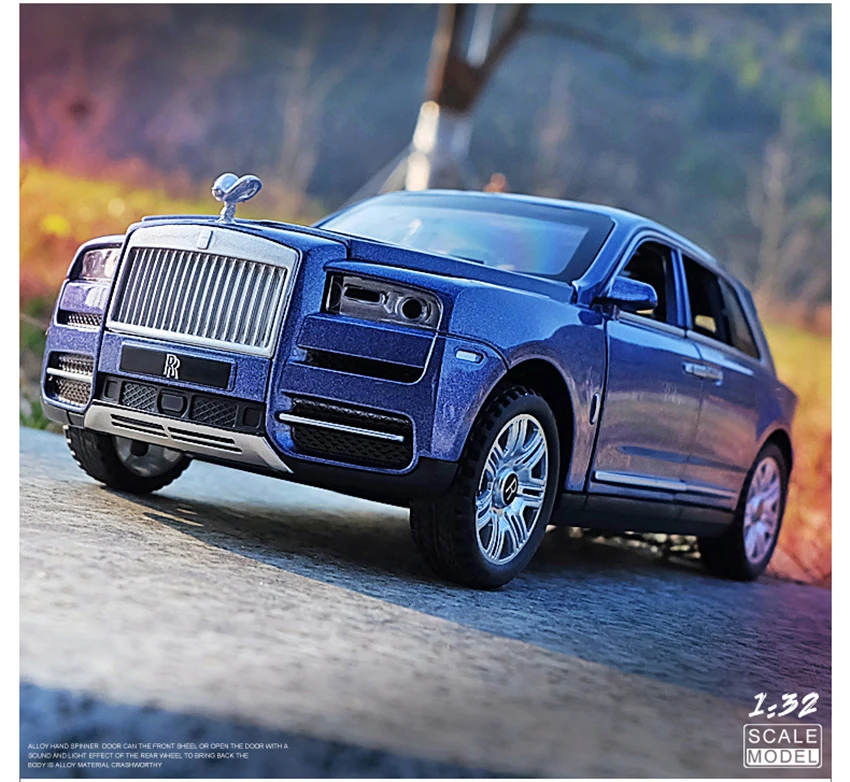 1/32 литые под давлением модели автомобилей из сплава Rolls Royce Cullinan металлическая модель звуковой светильник оттягивающий назад внедорожник для детей 7 открывающихся дверей игрушки для мальчика