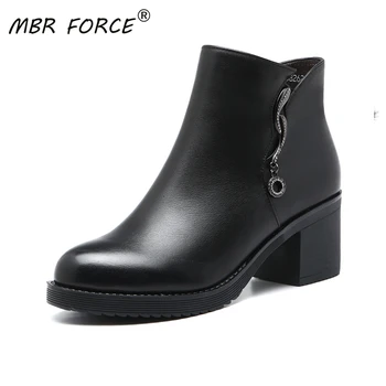

MBR FORCE Autumn and Winter Cowhide Snow Boots mother cotton shoes full wool middle heel warm plus velvet thick large size black