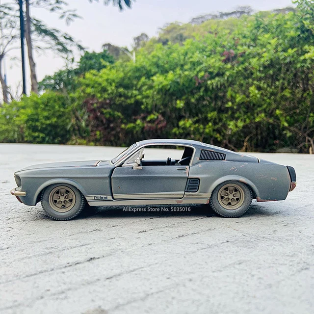 Maisto 1:24 Old 1967 Ford Mustang GT simulation alloy car model crafts decoration collection toy tools gift 5